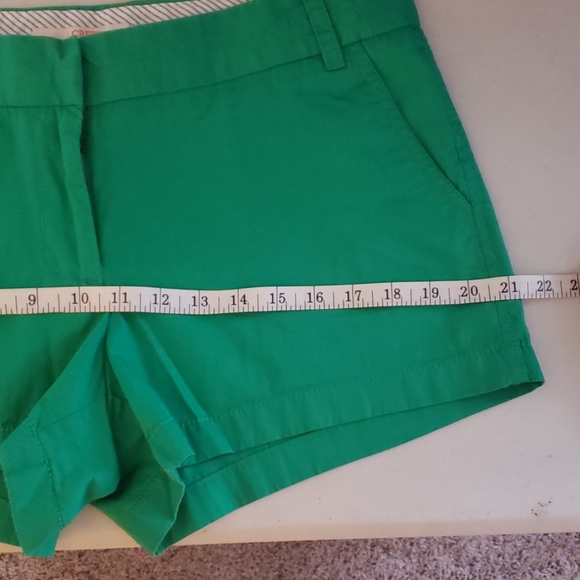 ***SOLD***J Crew Green Broken In Chino Shorts 3in - Picture 5 of 5